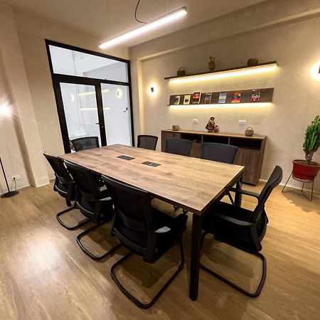 אנדהוואיילאס La Mansion Casa Hotel מראה חיצוני תמונה