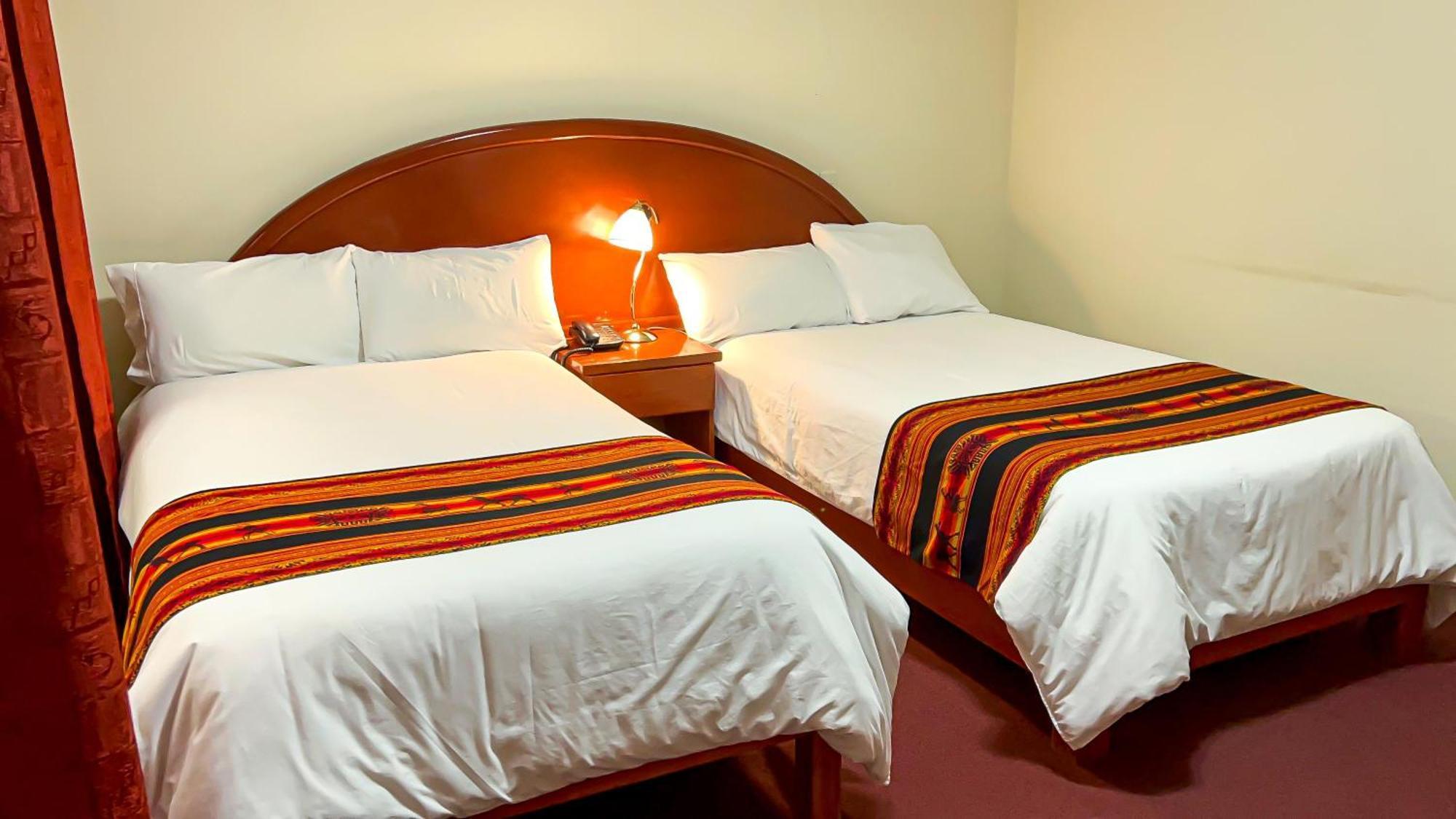אנדהוואיילאס La Mansion Casa Hotel מראה חיצוני תמונה