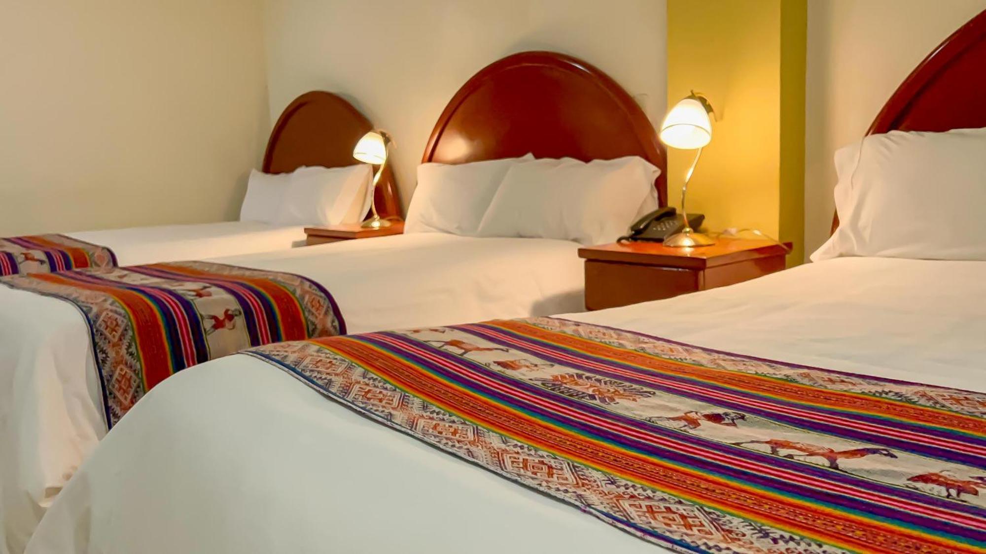 אנדהוואיילאס La Mansion Casa Hotel מראה חיצוני תמונה