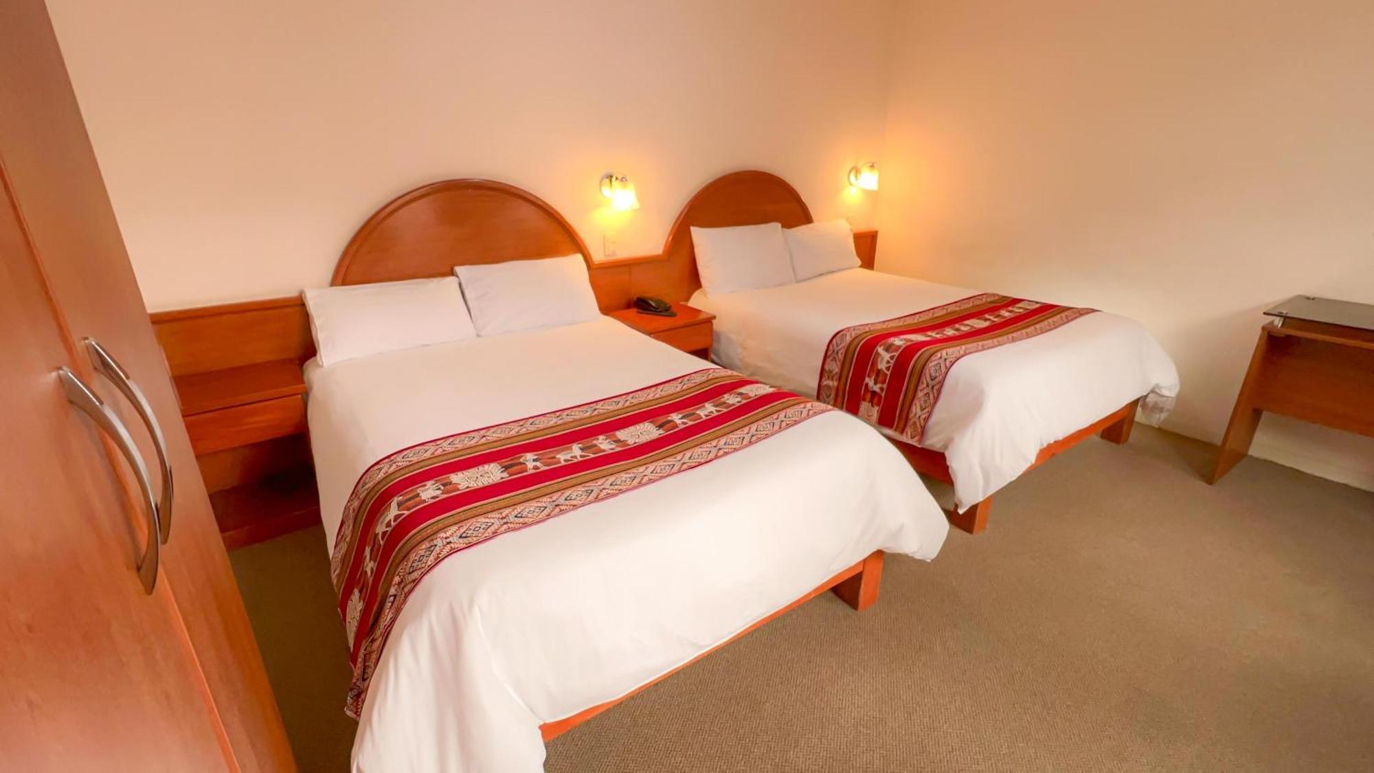אנדהוואיילאס La Mansion Casa Hotel מראה חיצוני תמונה