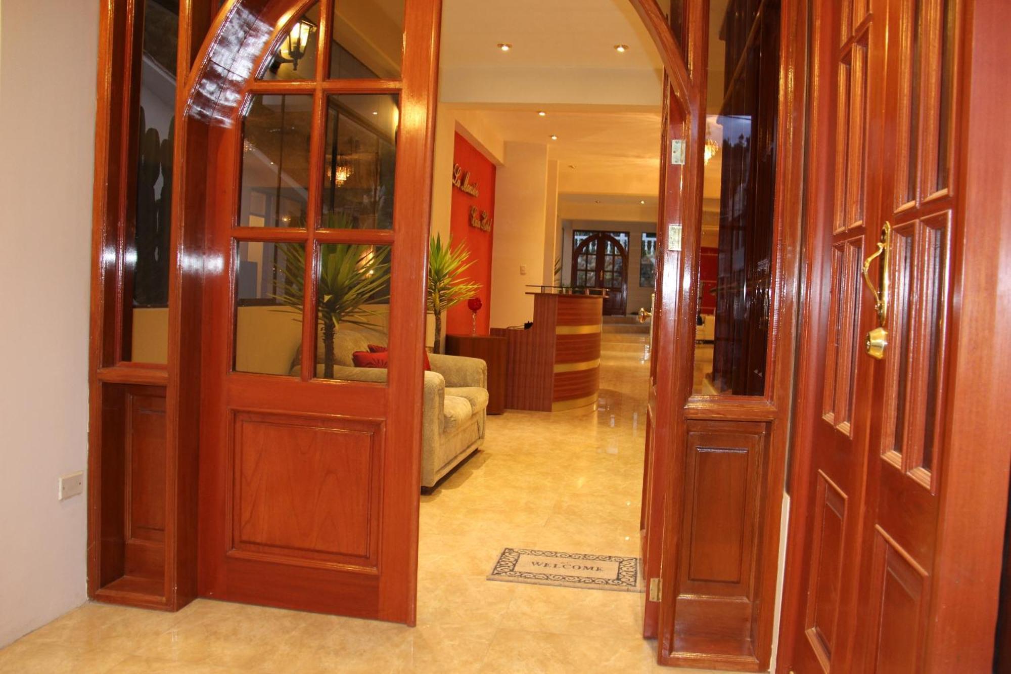 אנדהוואיילאס La Mansion Casa Hotel מראה חיצוני תמונה